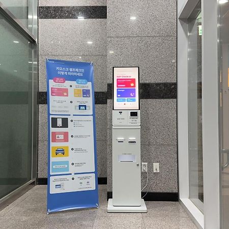 The Time Hotel Incheon Airport Exterior photo